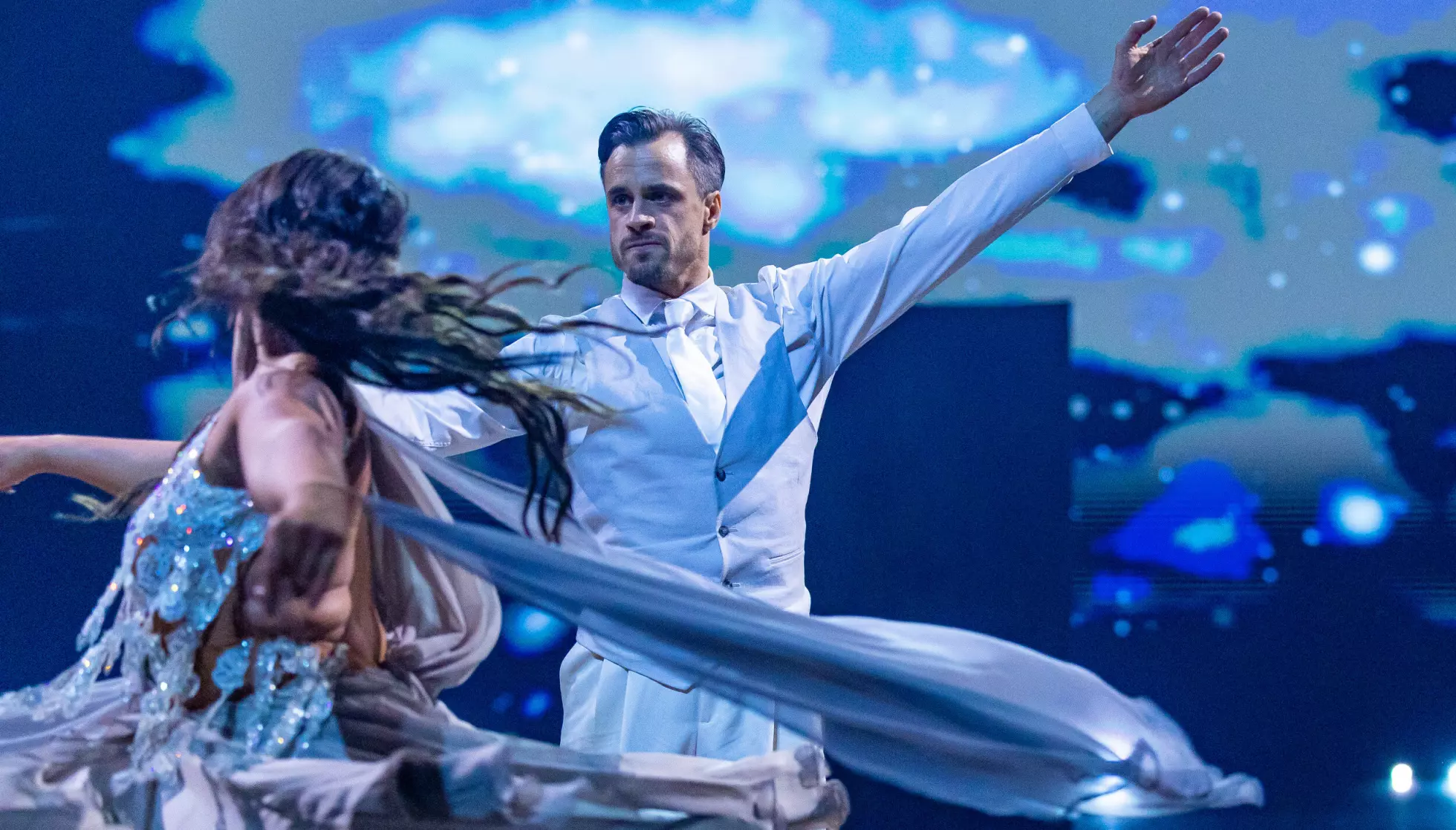 Viggo Venn danser i Skal vi danse